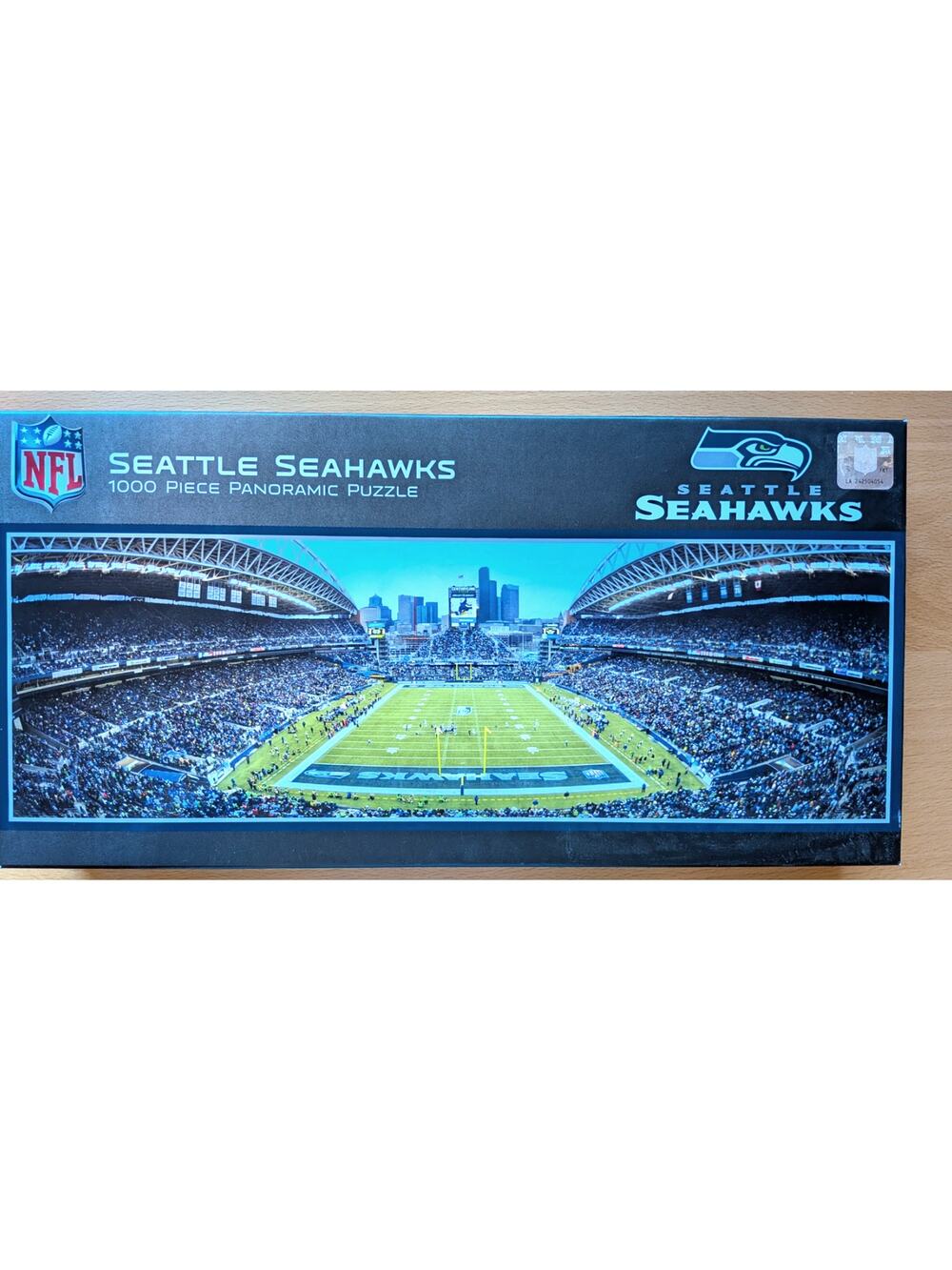 NFL Seattle Seahawks 1000 Piece Panoramic Puzzle Stadium NEW